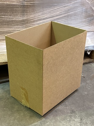 Pallet ca. 400 dozen afmeting 32x23x34cm, bruin