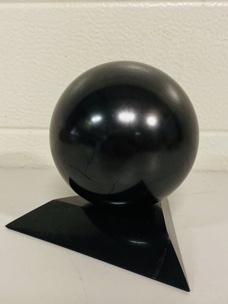 Shungiet bol met bijpas. standaard