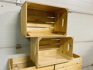 4x Houten kisten (stapelbaar)