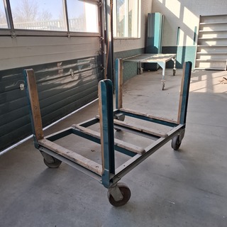 Zwaar materiaal transportbok