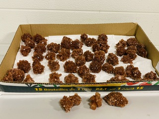 Ca. 57x Aragoniet rozetten