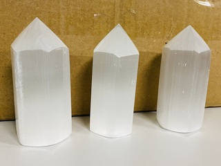 Ca. 100x Seleniet obelisken 10cm