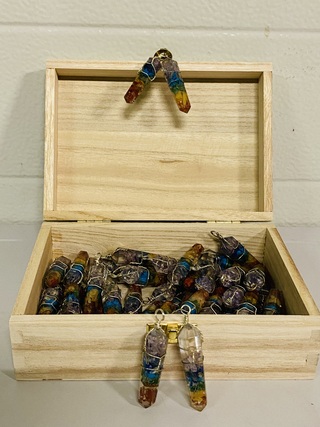 Ca. 50x Chakra verzilverde hangers