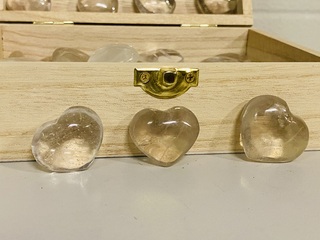 Ca. 50x Bergkristal hartjes