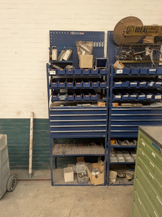 Grijpvoorraad stelling met inhoud Forch varo