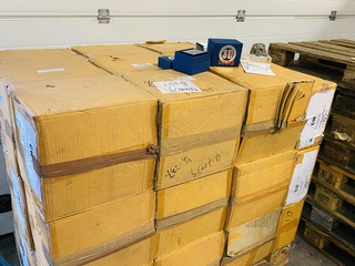 Ca. 100x Glazen kubus in luxe verpakking