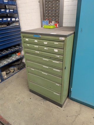 Werkplaats ladekast met inhoud