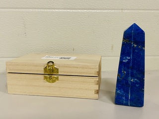Lapis lazuli obelisk
