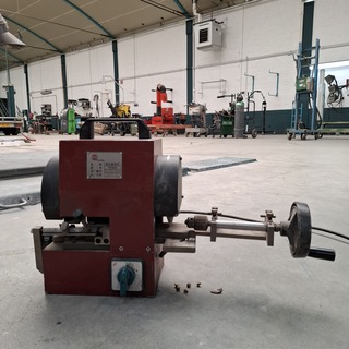 Wolfraamdraad-slijpmachine Huaheng, WHM05, bouwjaar 2012