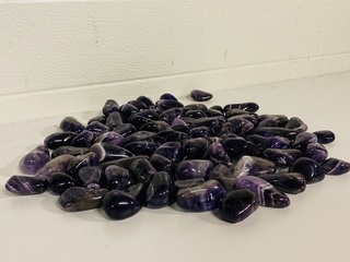 Ca. 2500 gram Amethist trommelstenen, Paars