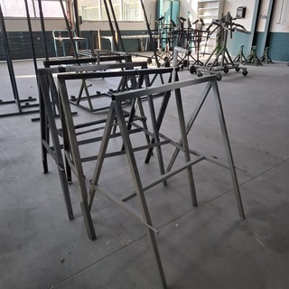 8x Diverse metalen frame