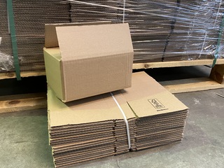 Ca. 1500x Verzenddozen 20x15x10cm, bruin