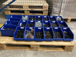 Partij diverse soorten bevestigingsmateriaal