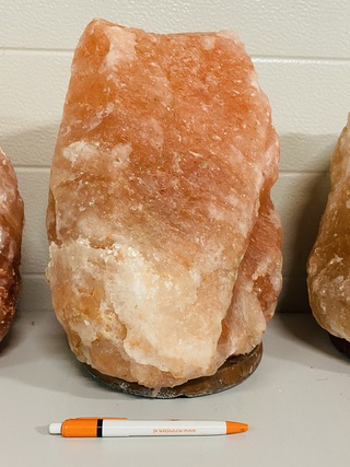 4x Himalaya zoutlampen met houten voet