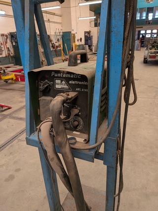 Puntlasapparaat Cebora, 2141