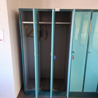 2x 3-Deurs lockerkast