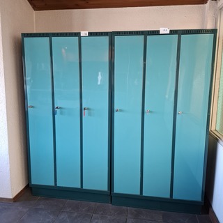 2x 3-Deurs lockerkast