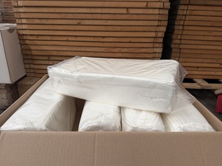 Ca. 4000x Tex handdoeken interfold wit smooth 55 gr/m² 42 x 38 cm