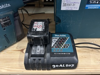 Combihamer in M-box met 2x accu en 1x lader Makita, DHR242RFJV