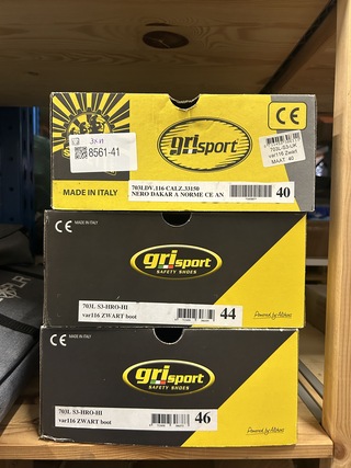 3x Paar veiligheidsschoenen (maat 40, 44, 46) Grisport