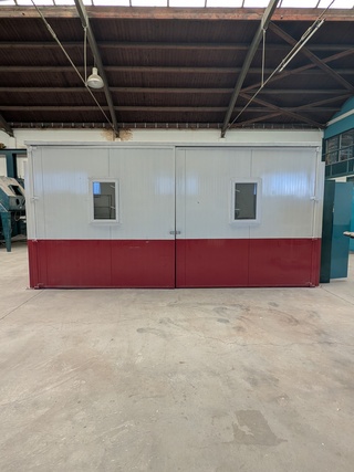 Spuitcabine, O.a. Lucom