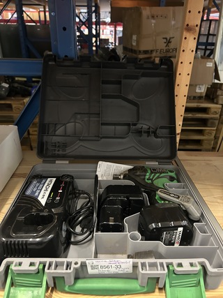 Boormachine in koffer met 2x accu en 1x lader Hitachi