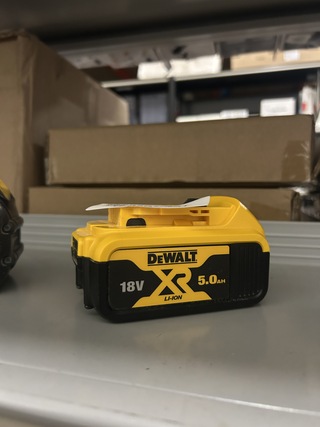 3x Accu DeWalt