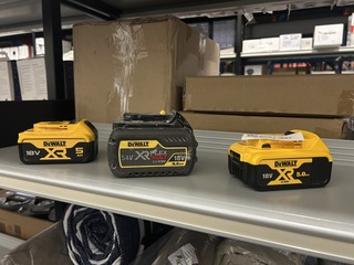 3x Accu DeWalt