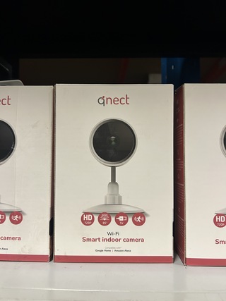 Ca. 24x Wi-Fi smart indoor camera Qnect
