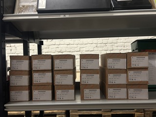 2x Inhoud stellingvak w.o. bouwmarktartikelen W.o. Walraven, Profoon