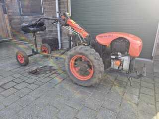 Tweewielige tractor met zitje, Agria, 7714, 2006