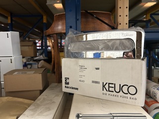 Partij badkameraccessoires W.o. Viega, Keuco