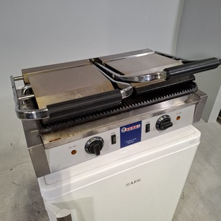 Koelkast en contactgrill, AEG/Hendi, o.a. Santo maxiload