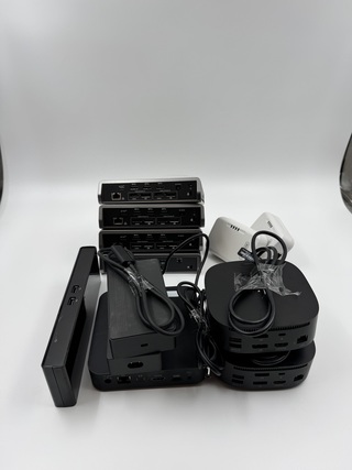 Partij Dockingstations, Mini PC & Netwerk accessoires, O.a. Targus, HP