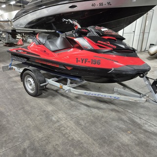 Jetski met trailer, Sea-Doo / Galaxy, RXP X 300RS, 2016