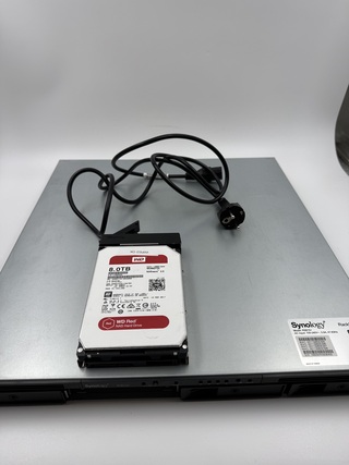 NAS Server met 4x 8TB (32TB totaal), Synology, RackStation RS815+, Zwa