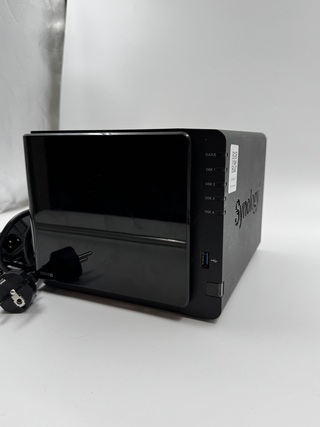 NAS – 4-Bay met 4x 4TB Seagate (16TB totaal), Synology, DS916+, Zwart,