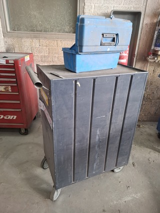 Gereedschapswagen met inhoud Kraftwerk, Junior