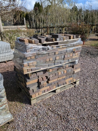 Partij gebakken stenen ca. 19.6×6.2×4.8 cm