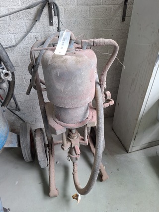 Pneumatische verfspuit