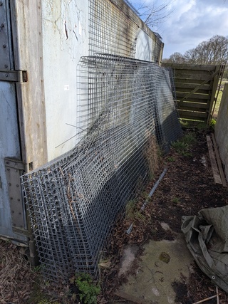 Partij tuingaas o.a. voor klimop