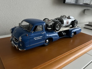 Mercedes-Benz Racetransport CMC 1:18, CMC, Renntransporter 1:18