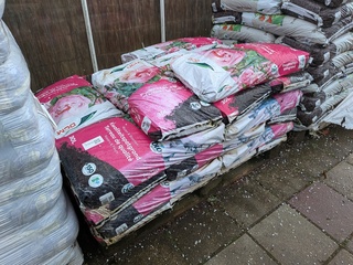 29x Zak potgrond a 30 liter DCM