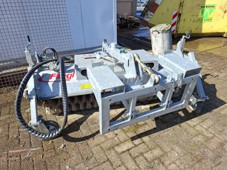 Rolbezem met opvangbak Fliegl, KEHFLI185000