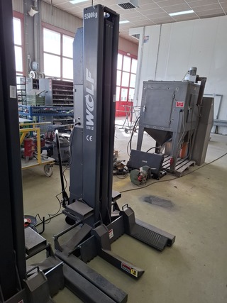 Mobiele hefkolom Wolf tools, WTTL5000W, bouwjaar 2024