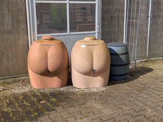 3x Regenton o.a. Sankey