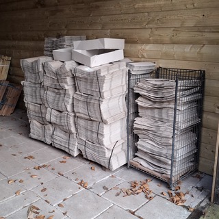 Partij kwekerijdozen