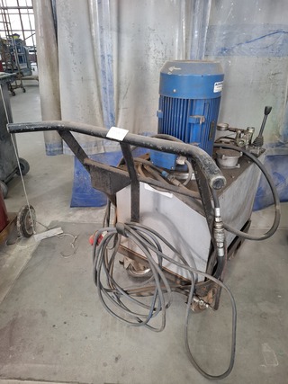 Hydraulische pompinrichting