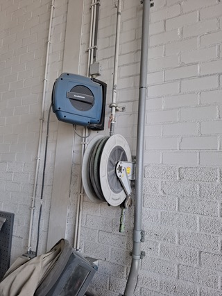 2x Luchthaspel en 2x stroomhaspel o.a. Nedermann