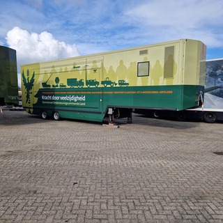 Gesloten oplegger, Jumbo